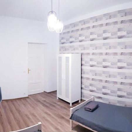 Guest Room Rowna Kielce Exterior photo